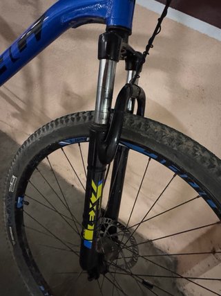 Bicicleta de Montaña Azul