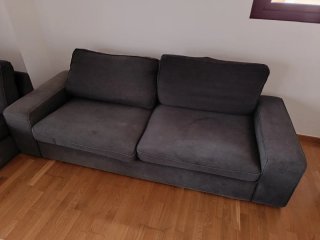 Sofá modular gris con chaise longue