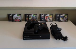 Pack Xbox 360 con 2 mandos y juegos