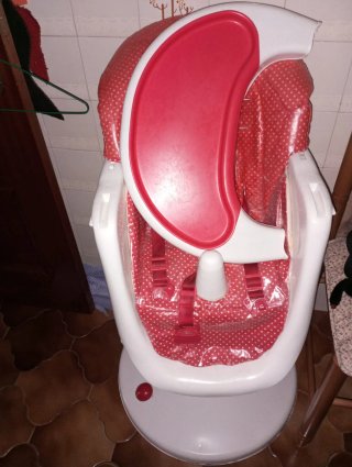 Trona Tuc Tuc