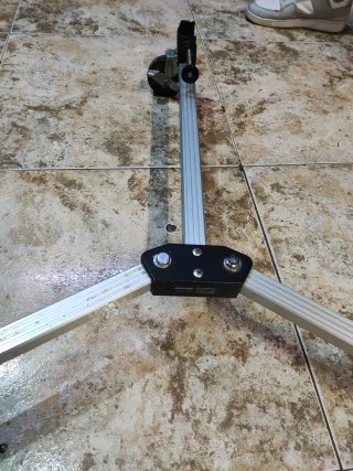Soporte de trípode con ruedas
