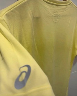 Camiseta técnica Asics hombre amarilla