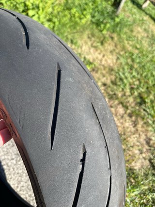 Neumático Bridgestone S21 180/55ZR17