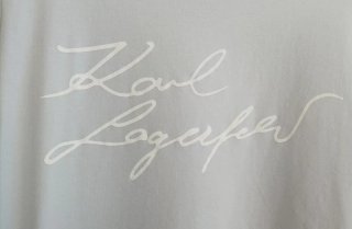 LOTE49°:1Camisa Zara,1 camiseta Karl Lagerfeld.