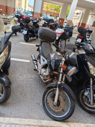 Honda CBF250 Negra