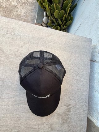 Gorra negra amiri