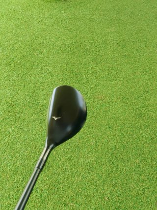 Palo de Golf Mizuno JPX EZ 4