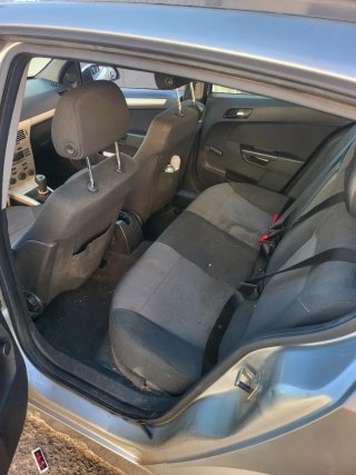 Opel Astra 2009