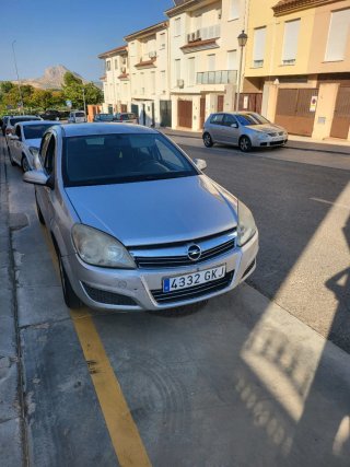 Opel Astra 2009