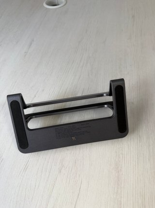 ORIGINAL Soporte Vertical UGREEN para Portátil