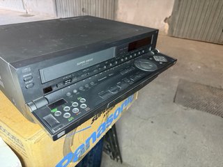 Videoregistratore Panasonic NV-HS1000EG