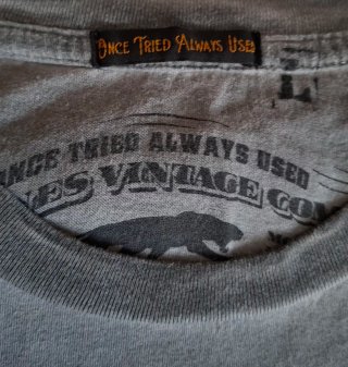 Camiseta Jack & Jones gris gráfica