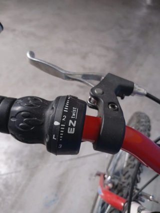 Bicicleta Infantil Oregon Roja y Blanca
