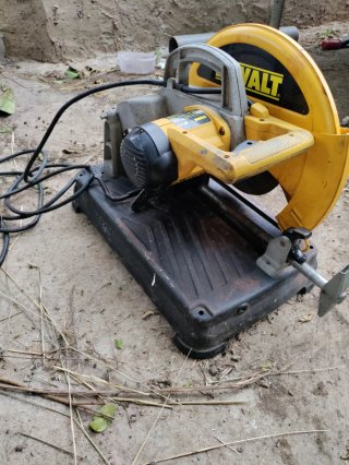 Ingletadora DeWalt DW871-QS 2200W