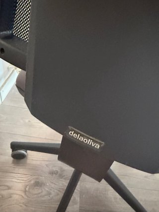 Silla de oficina ergonómica Delaoliva