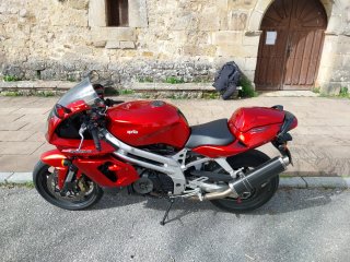 Aprilia SL 1000 Falco