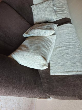 Sofá cama tela beige y marrón