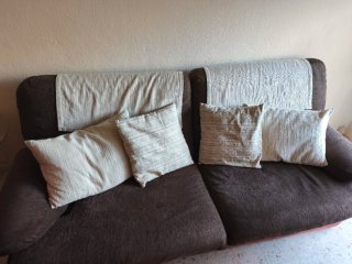 Sofá cama tela beige y marrón