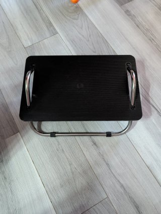 Reposapiés Ikea Negro y Plateado