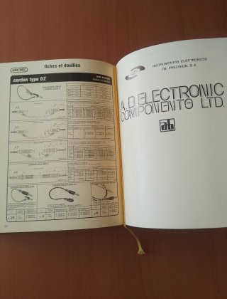 Agenda 1976 IEP Instrumentos Electrónicos