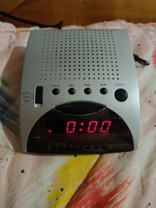 Reloj Despertador Digital DHG