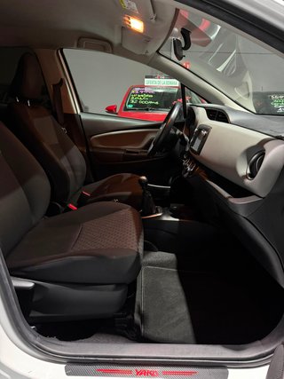 Toyota Yaris 2015