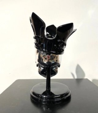 Calavera Chanel Negra y Plateada