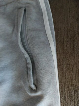 Bermudas Adidas Grises