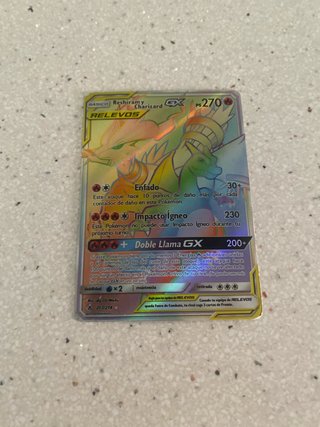 Pokemon Reshiram y Charizard GX 270 HP