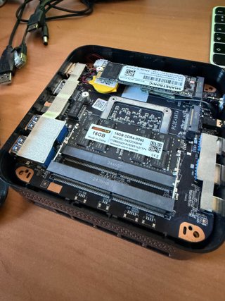 Mini PC Ryzen 5 7430U 16GB RAM 512GB NVMe