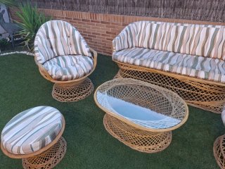 Conjunto Muebles Ratán: Sofá, Sillones y Mesa