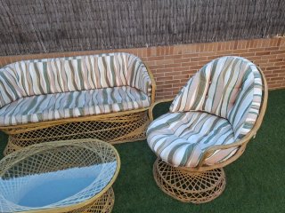 Conjunto Muebles Ratán: Sofá, Sillones y Mesa