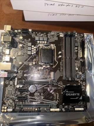 Placa Base Gigabyte B450M DS3H AM4