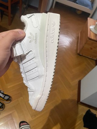 Adidas Forum Blancas