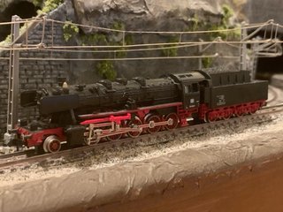 Locomotora vapor BR051 7177 Fleischmann escala N