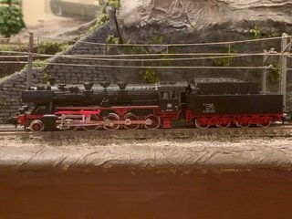 Locomotora vapor BR051 7177 Fleischmann escala N