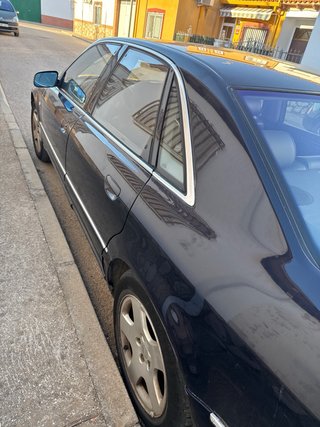 Audi A8 1999