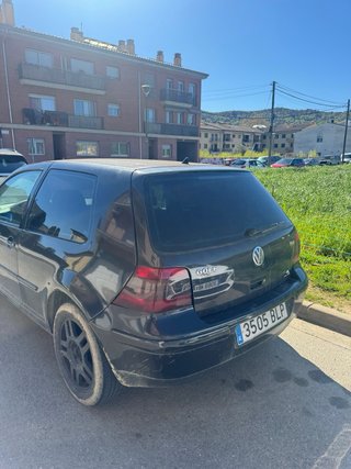 Volkswagen Golf 2001
