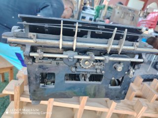 Máquina de escribir Mercedes vintage