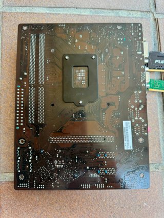 Placa base ASUS H61M-K LGA1155