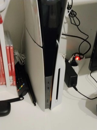 Consola PS5 Slim 1TB Con Lector  de Disco