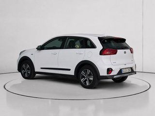 Kia Niro 1.6 GDi HEV Concept 104 kW (141 CV)