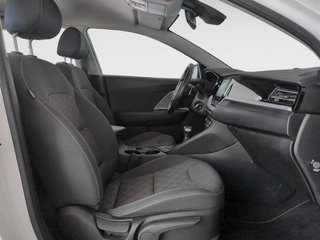 Kia Niro 1.6 GDi HEV Concept 104 kW (141 CV)