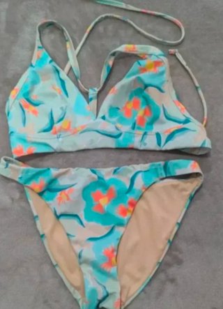 Bañador y Bikinis