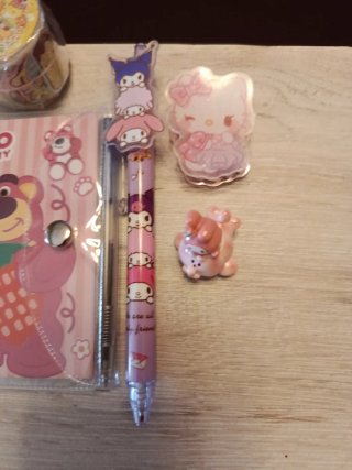 Lote Sanrio: Lotso, Hello Kitty y más