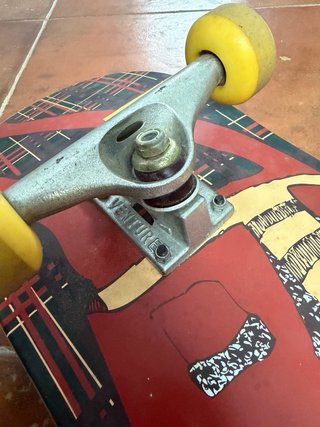 Skate completo - Ejes Venture + Ruedas Jart