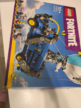 LEGO Fortnite Battle Bus 77073