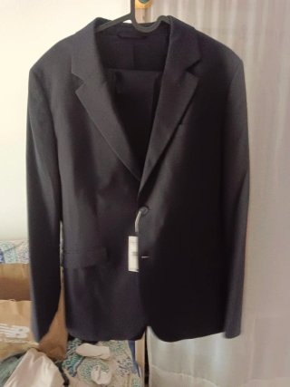 Traje de chaqueta azul marino talla L Marca mango.