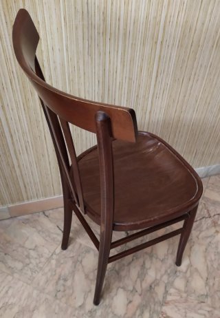 Sedia in legno vintage da collezione