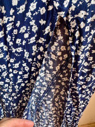 Falda larga floral azul y blanca